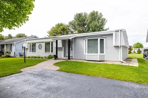 14 Fairway Drive, ON L1B 1B3