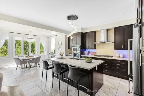 42 Donwoods Crescent, ON L1R 0N1