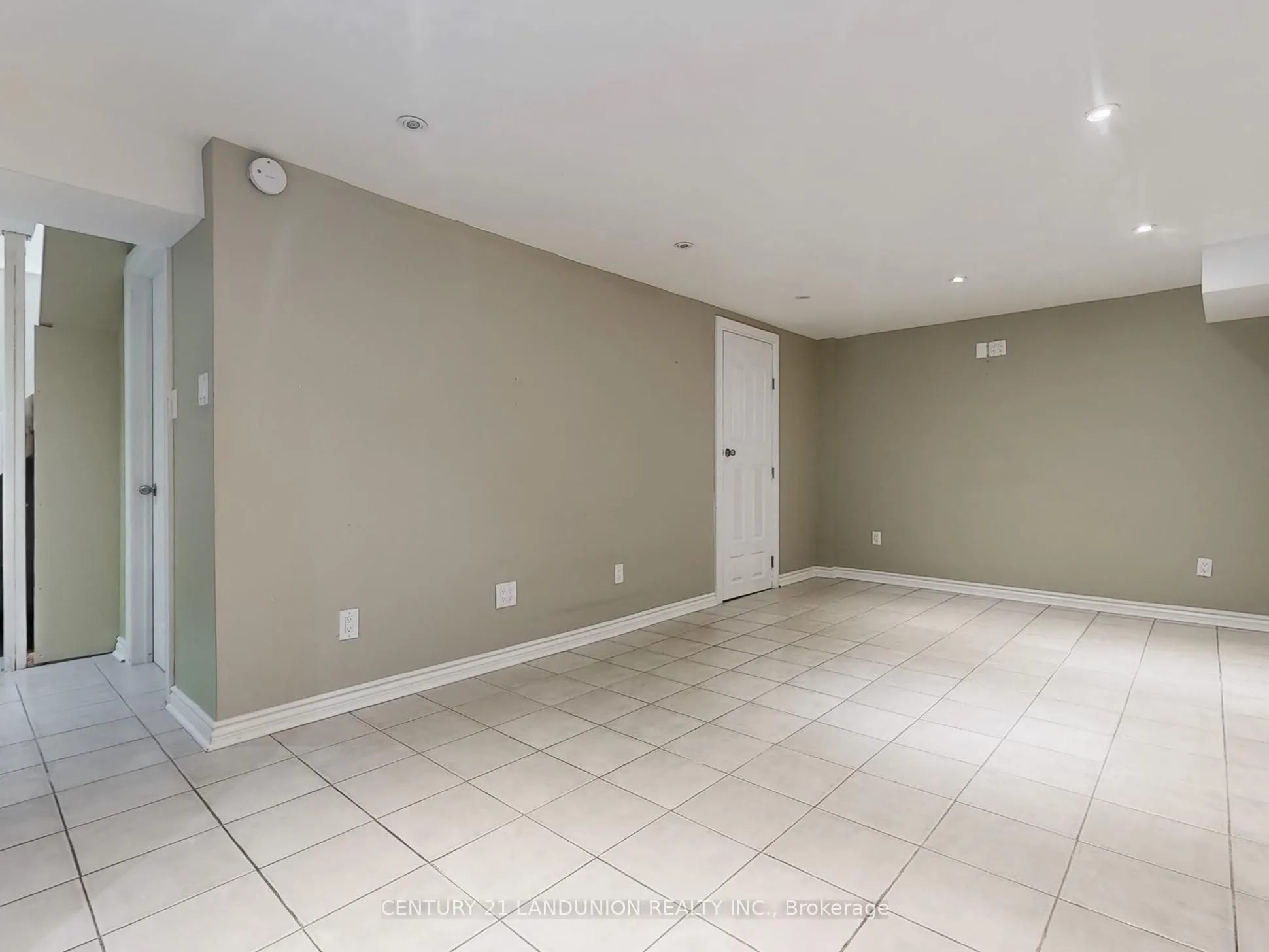 46 Deverill Crescent, ON L1T 1S7