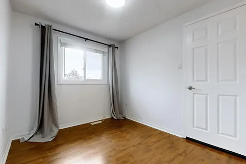 46 Deverill Crescent, ON L1T 1S7