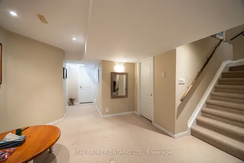 4 Taverner Crescent, ON L1T 4P7