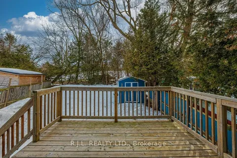 178 Platten Boulevard, ON L9L 1B4