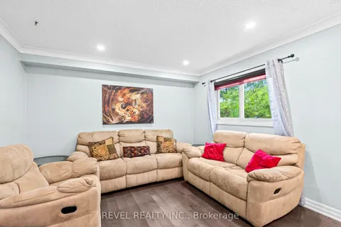 1649 Beaton Way, ON L1X 1X7