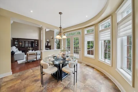 105 Rivers Edge Place, ON L1R 0G5