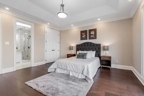 802 Fairview Avenue, ON L1W 1M8