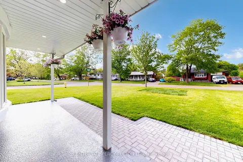 8 Burrells Road, ON L1S 2V5