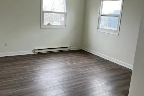 1100 Simcoe Street, ON L1H 4L6