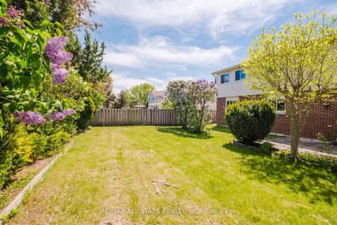 45 Wellpark Boulevard, ON M1V 1A6