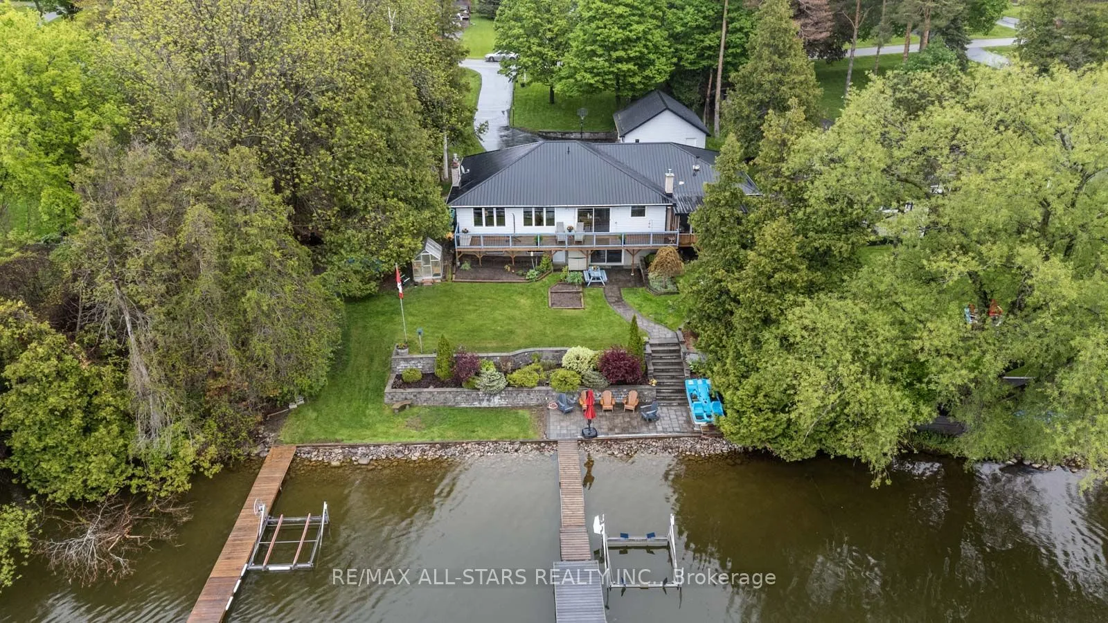 231 Stephenson Point Road, ON L9L 1B4