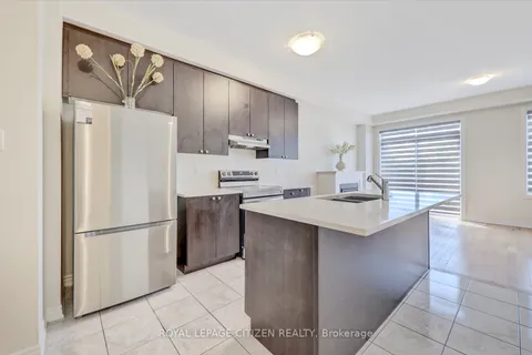 107 Bayardo Drive, ON L1H 7K4