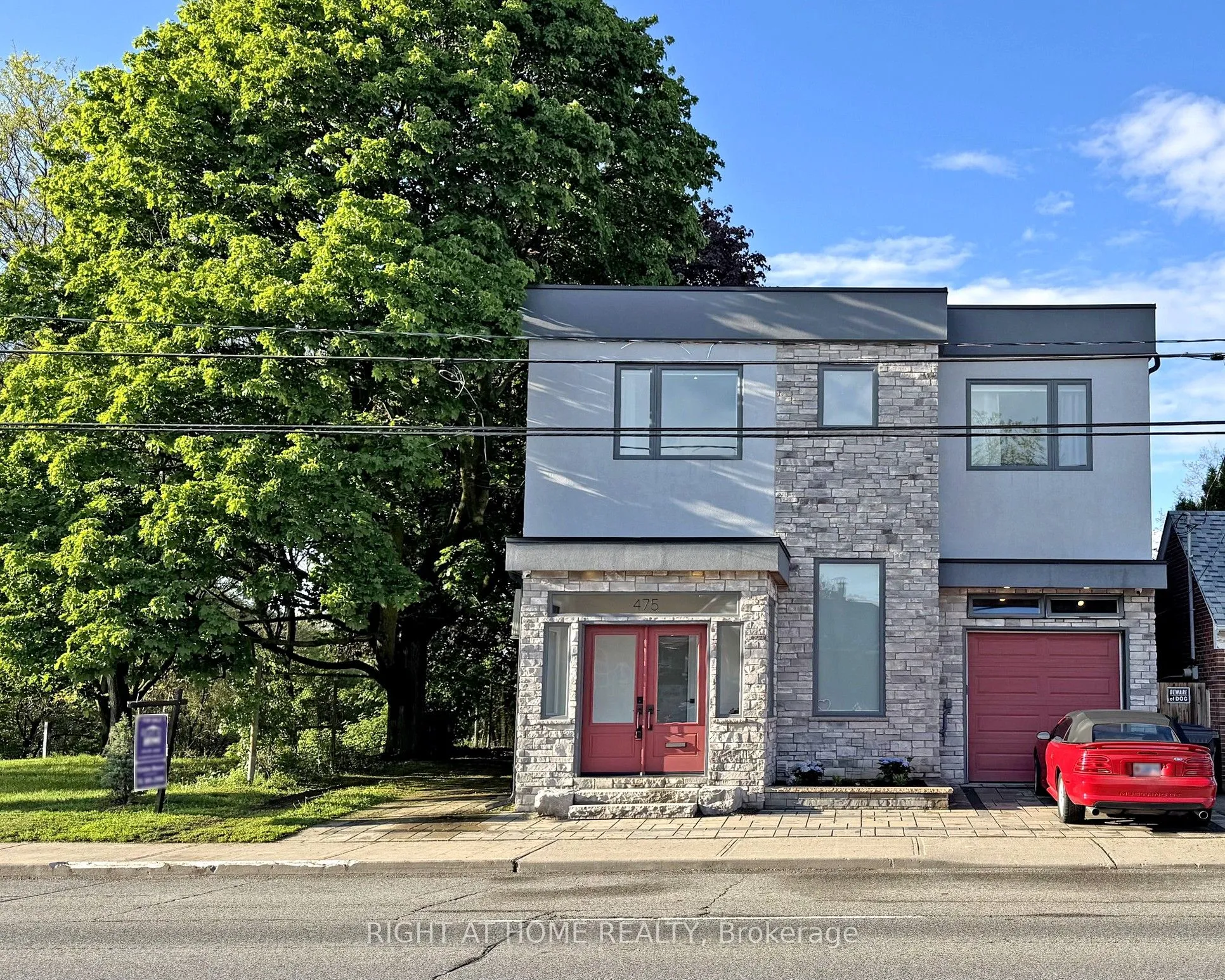 475 Donlands Avenue, Toronto, ON M4J 3S4