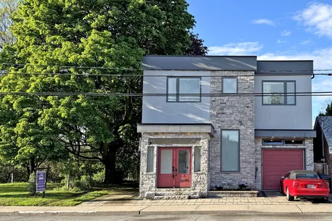 475 Donlands Avenue, Toronto, ON M4J 3S4