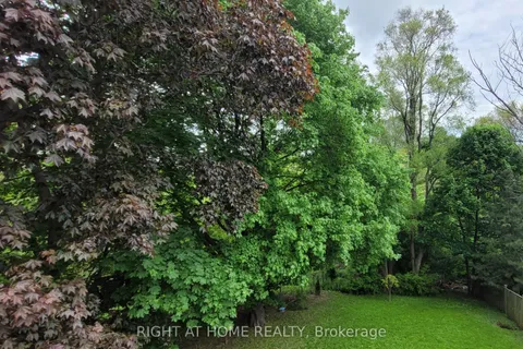 475 Donlands Avenue, Toronto, ON M4J 3S4