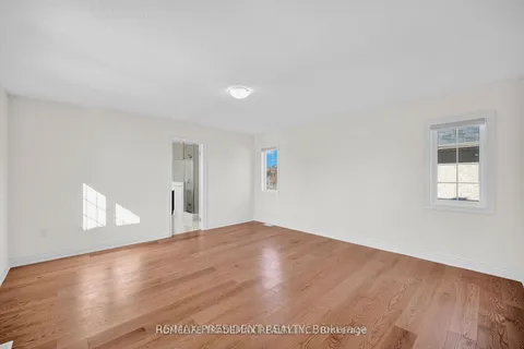 2577 Bandsman Crescent, ON L1L 0M2