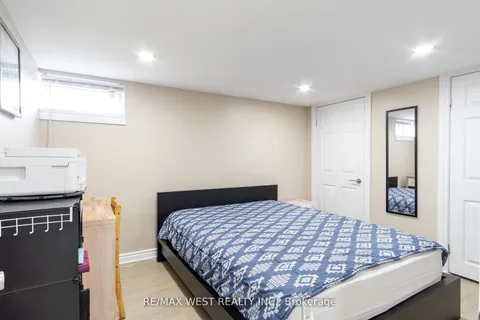 10 Pastrano Court, ON M1M 1X1