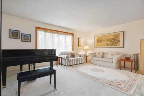 851 Huntingwood Drive, ON M1T 3L7