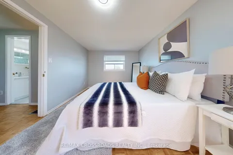 88 Wickson Trail, ON M1B 1P3