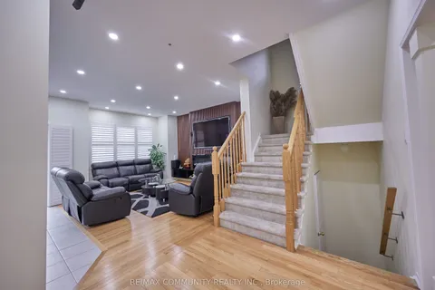9 Ainley Road, ON L1Z 0S4