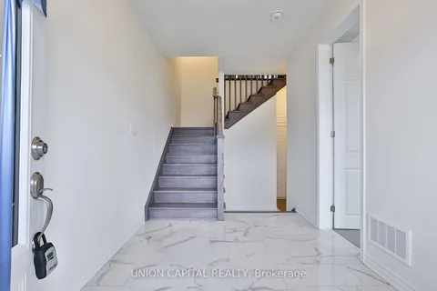 3233 Brigadier Avenue, ON L1X 0N4