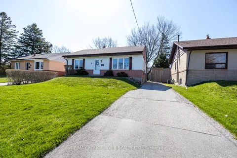 9 Granard Boulevard, ON M1M 2C9
