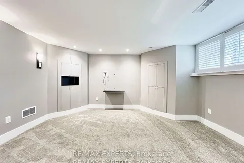7 Montvale Drive, ON M1M 3E5