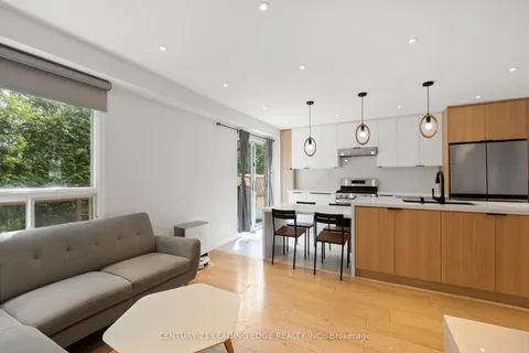 13 Sylvia Court, ON L1B 1J4