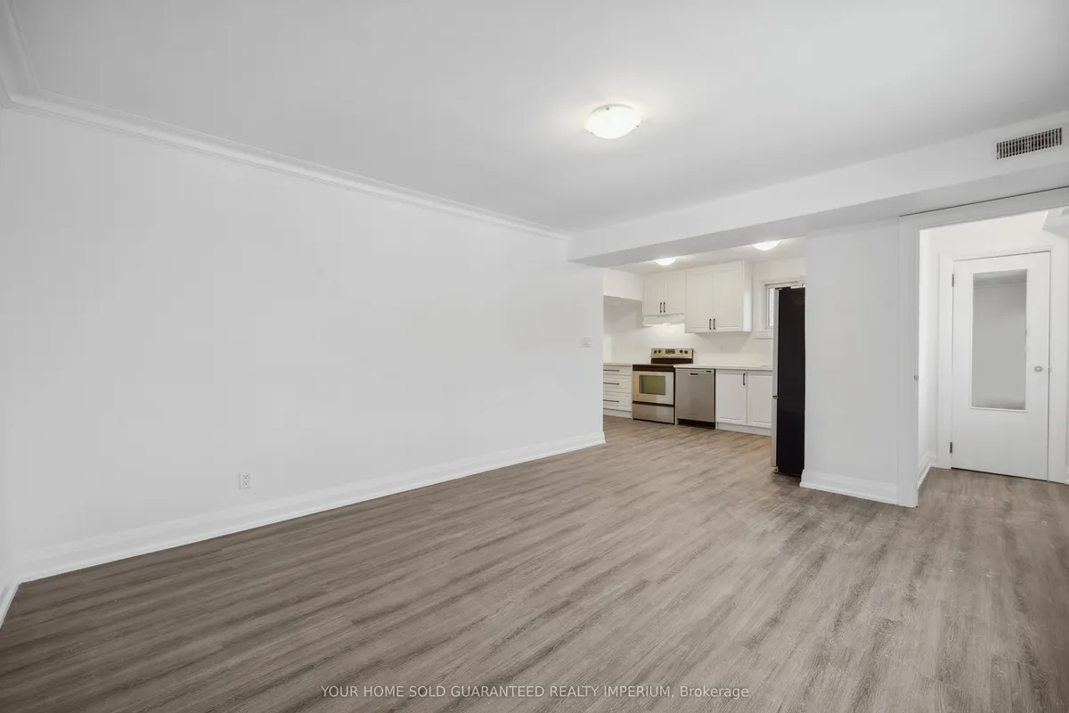 84 Taunton Road, ON L1G 3T2