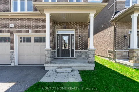 70 Moses Crescent, ON L1C 0T8