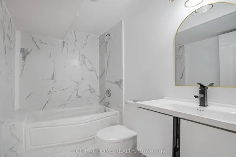 192 Closson Drive, ON L1P 0M6