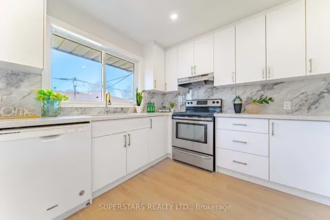 474 Fernhill Boulevard, ON L1J 5J7