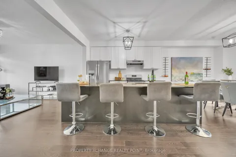 202 Coronation Road, ON L1P 0H7