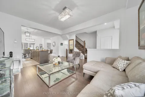 202 Coronation Road, ON L1P 0H7