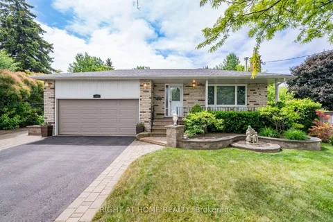 109 Crawforth Street, ON L1N 3S4