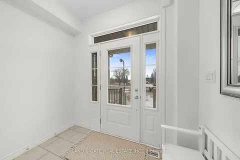 102 Shand Lane, ON L9L 0C7