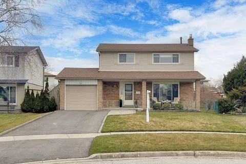 936 Cecylia Court, ON L1W 2Y1