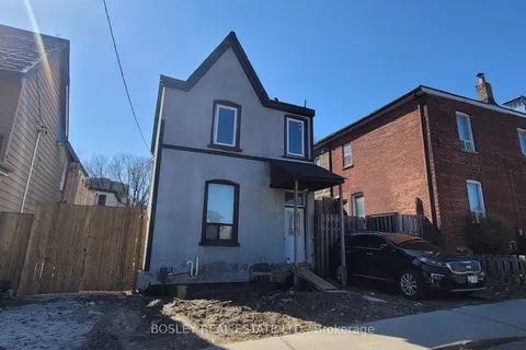 242 Munro Street, ON M4M 2C2