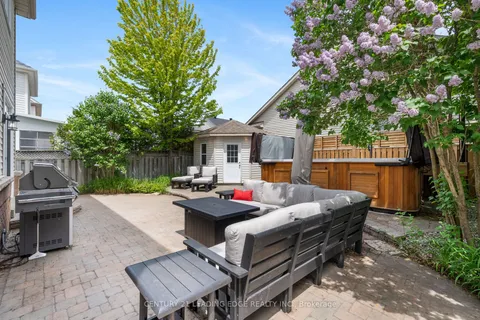 19 Havenwood Place, ON L1N 9V6