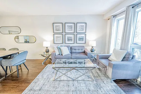 58 Crittenden Square, Toronto, ON M1B 1V1