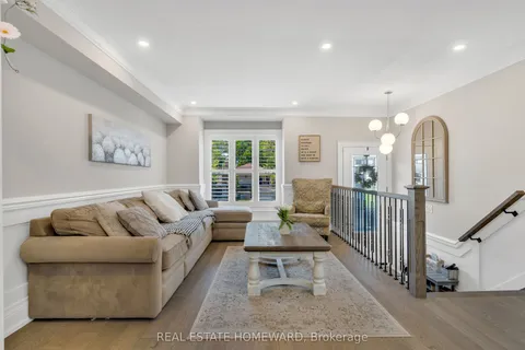 109B Robinson Avenue, ON M1L 3T2