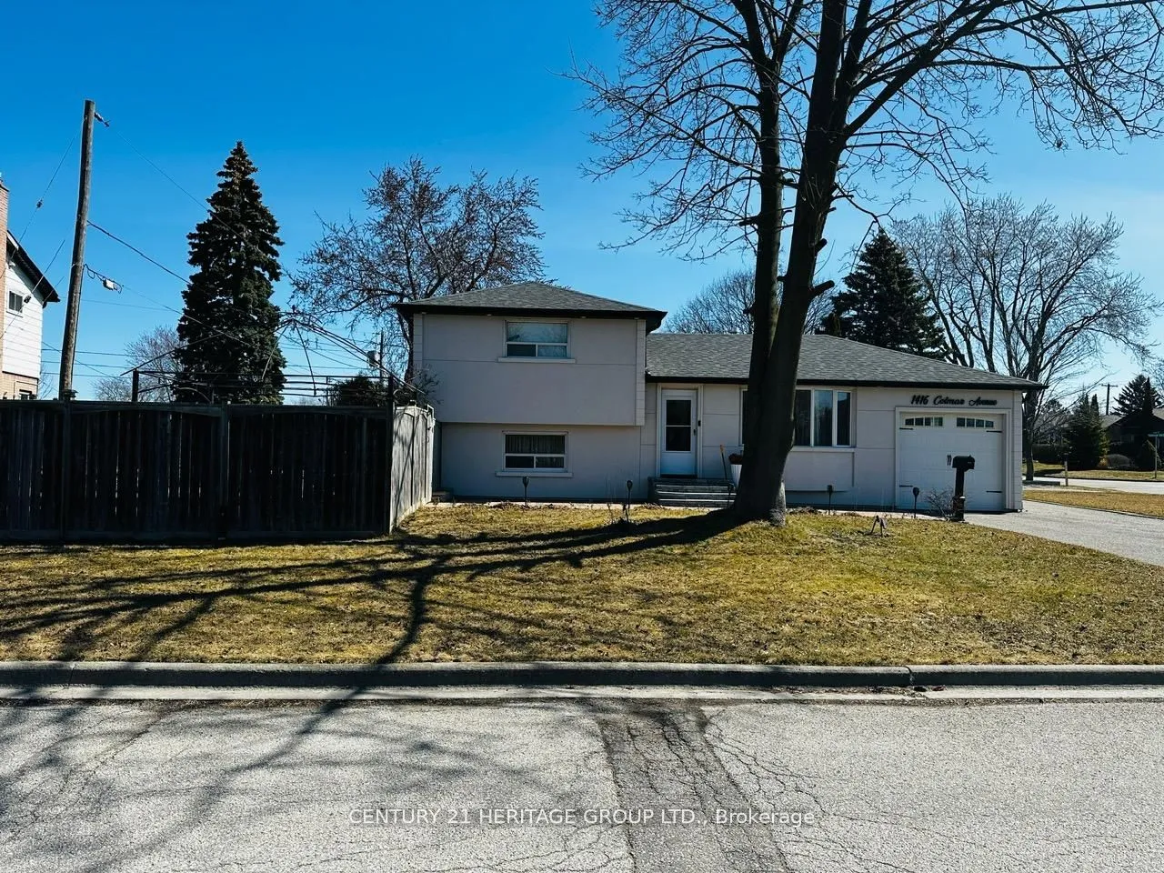 1416 Colmar Avenue, ON L1W 1C5