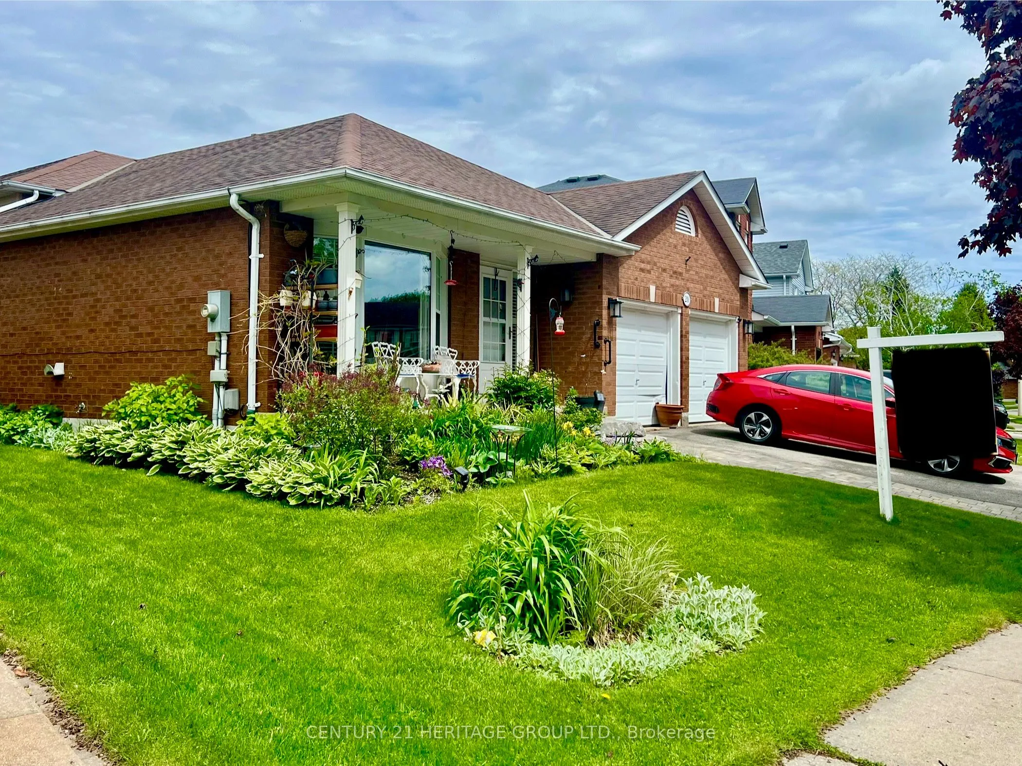 20 Orchard Park Drive, ON L1C 4E2