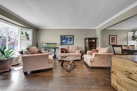 20 Orchard Park Drive, ON L1C 4E2