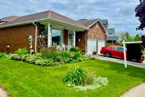 20 Orchard Park Drive, ON L1C 4E2