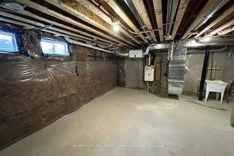 75 Morrison Crescent, ON L1N 5S4