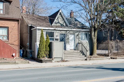 874 Eastern Avenue, ON M4L 1A3