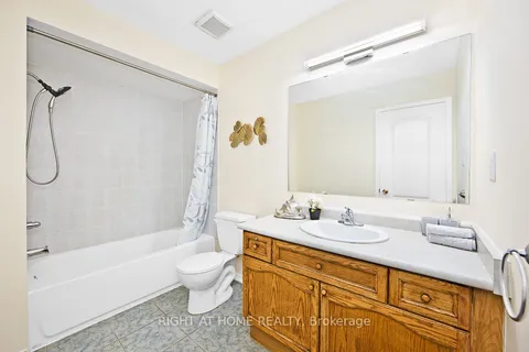 140 Norland Circle, ON L1L 0A7