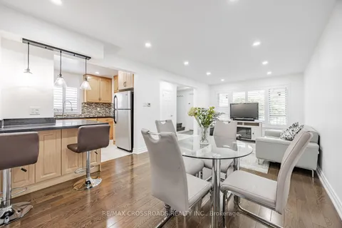 47 Bonniewood Road, Toronto, ON M1K 2L9