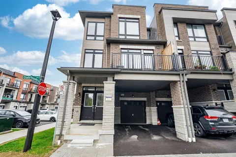 11 Dallotto Lane, ON L1S 0G9