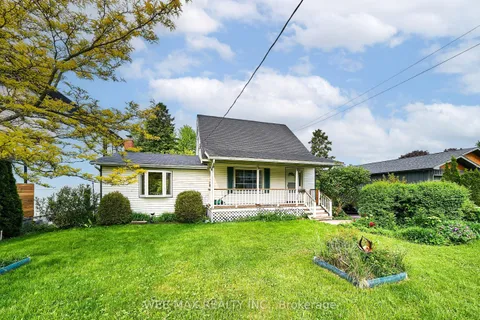34 Scott Street, ON L1N 3L1