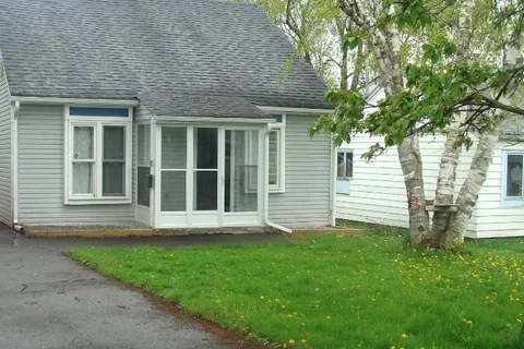 19 York Street, ON L1S 1S7